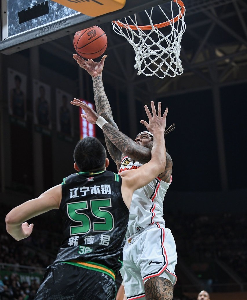 九游官网入口充值-广厦男篮训练开放日，关键时刻扳平良机引欢呼，欧超杯在即，细节决定成败-九游官网入口充值